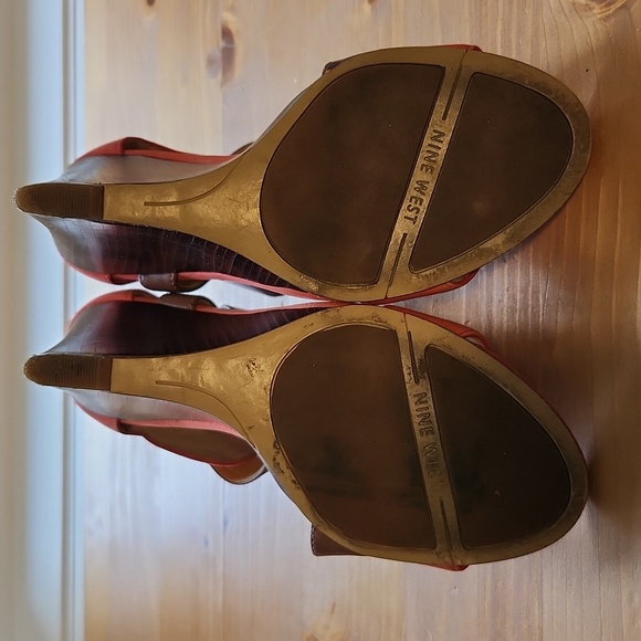 Nine West Wedge - Picture 4 of 7